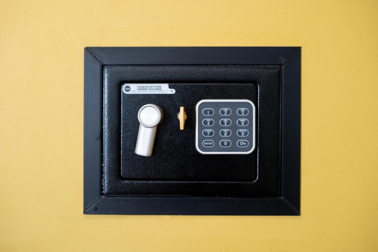 Capsule Premium Balneo & Home Cinema Valenciennes Bagian luar foto